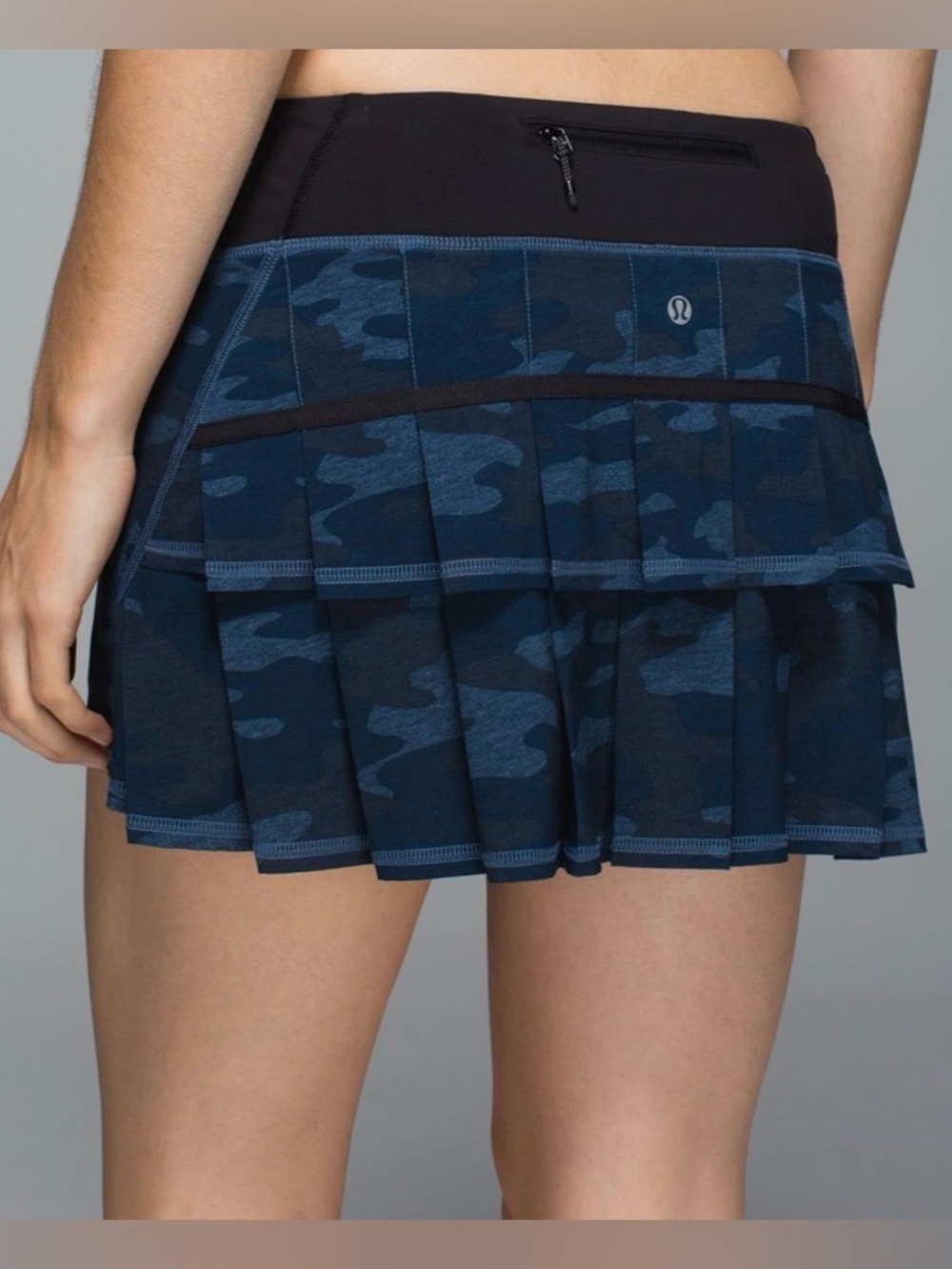 [Lululemon Run] Pace Setter Skirt 4-way Stretch (Regular) Sz: 6 Blue/Black - Picture 8 of 8